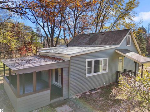 Tiny photo for 8230 W Lotan Road, Lake City, MI 49651 (MLS # 1940208)