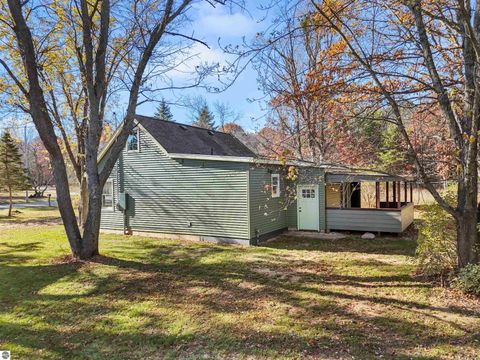 Tiny photo for 8230 W Lotan Road, Lake City, MI 49651 (MLS # 1940208)