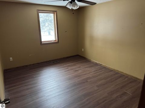 Tiny photo for 5371 S Crawford Road, Mt Pleasant, MI 48858 (MLS # 1941344)