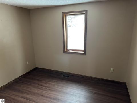 Tiny photo for 5371 S Crawford Road, Mt Pleasant, MI 48858 (MLS # 1941344)