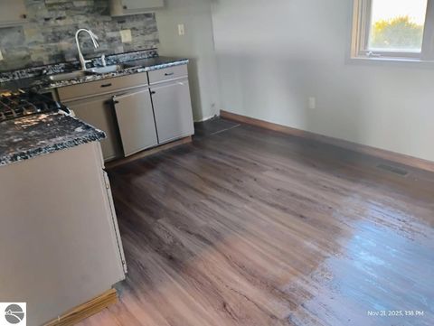 Tiny photo for 5371 S Crawford Road, Mt Pleasant, MI 48858 (MLS # 1941344)