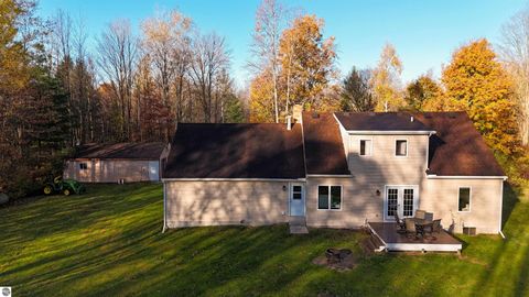 Tiny photo for 3805 S Chippewa Road, Mt Pleasant, MI 48858 (MLS # 1939858)
