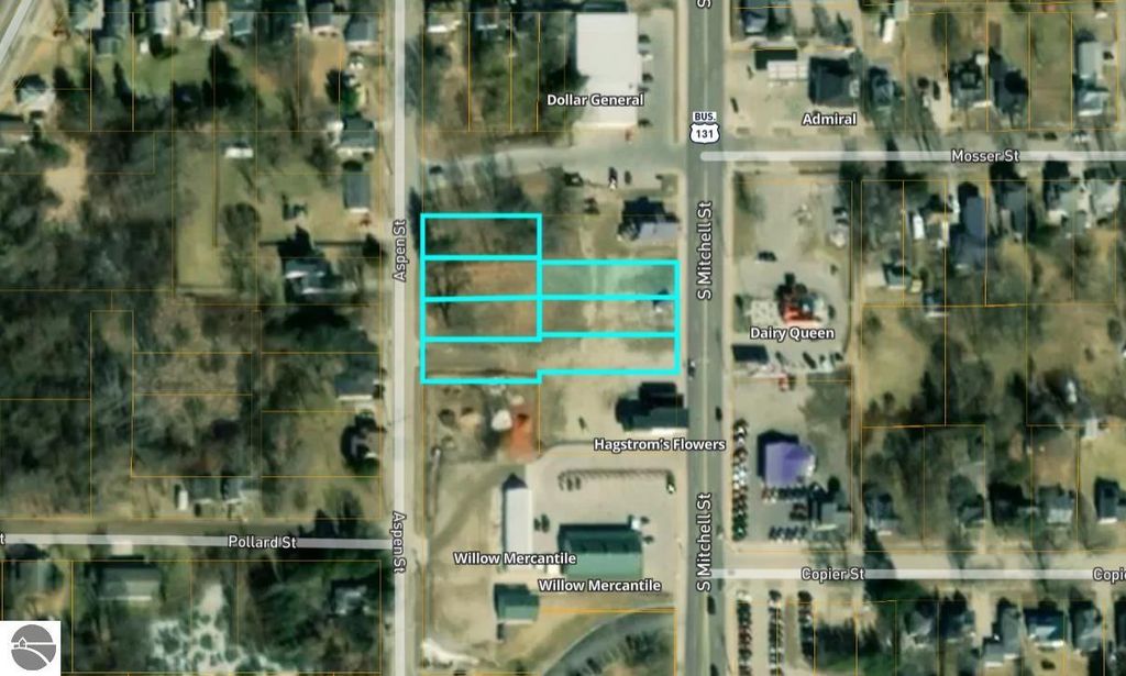 Photo of 900 S Mitchell Street, Cadillac, MI 49601 (MLS # 1929010)