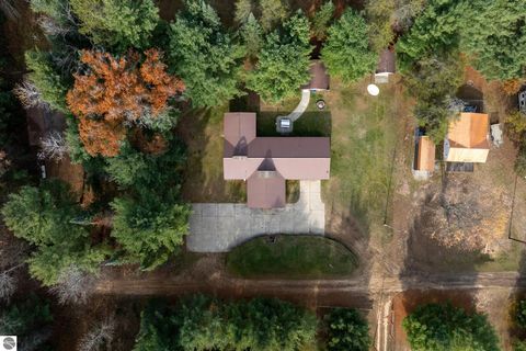 Tiny photo for 10279 N Finley Lake Avenue, Harrison, MI 48625 (MLS # 1940356)