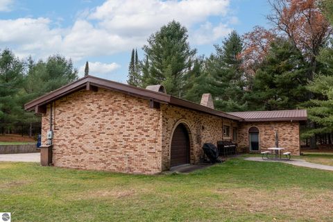 Tiny photo for 10279 N Finley Lake Avenue, Harrison, MI 48625 (MLS # 1940356)