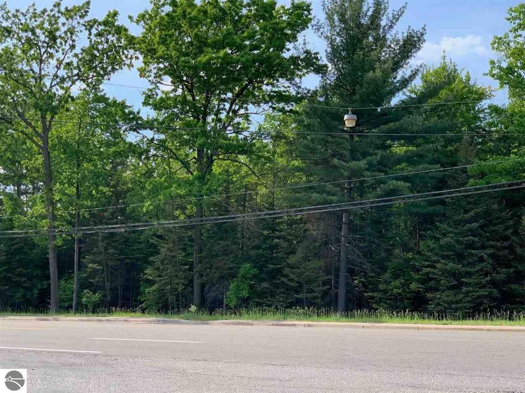 Photo of XXX W Houghton Lake Drive, Houghton Lake, MI 48629 (MLS # 1922724)