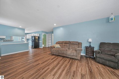 Tiny photo for 439 Colfax Street, Cadillac, MI 49601 (MLS # 1941108)