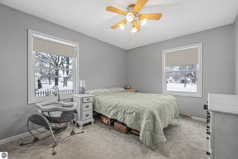 Tiny photo for 439 Colfax Street, Cadillac, MI 49601 (MLS # 1941108)