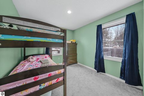 Tiny photo for 439 Colfax Street, Cadillac, MI 49601 (MLS # 1941108)