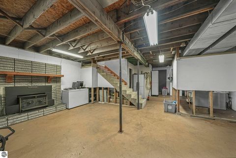 Tiny photo for 439 Colfax Street, Cadillac, MI 49601 (MLS # 1941108)