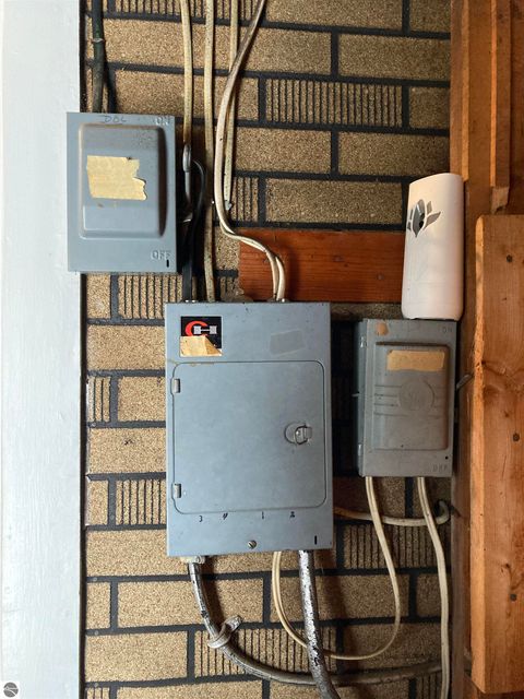 Tiny photo for 2531 Monroe Street, West Branch, MI 48661 (MLS # 1941157)