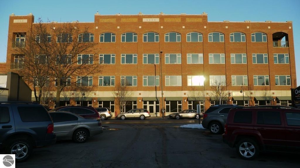Photo of 125 S Park Street #280, Traverse City, MI 49684 (MLS # 1931495)