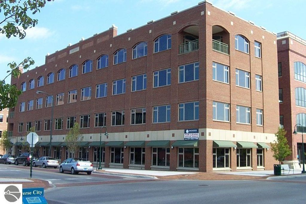 Photo of 125 S Park Street #280, Traverse City, MI 49684 (MLS # 1931495)
