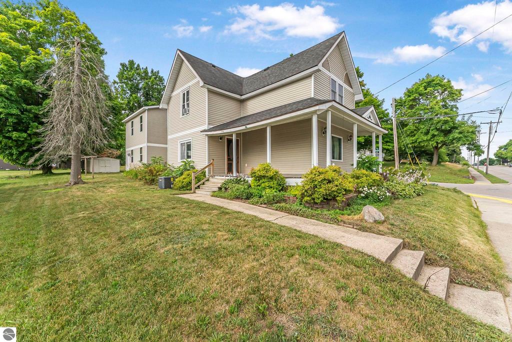 Photo of 401 W Main Street, Manton, MI 49663 (MLS # 1937195)