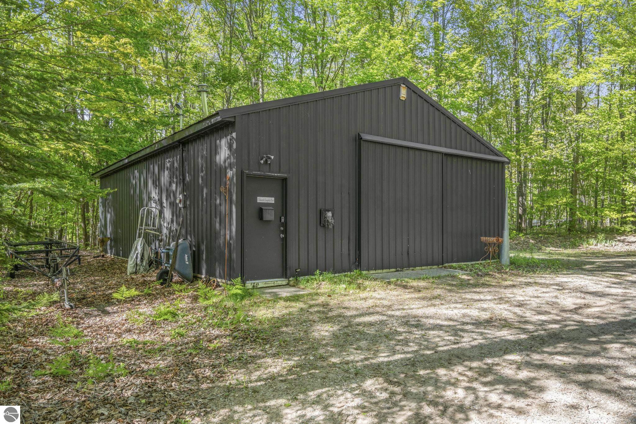 East Jordan, Michigan 49727, United States, 3 Bedrooms Bedrooms, ,2 BathroomsBathrooms,Residential,Active,139562