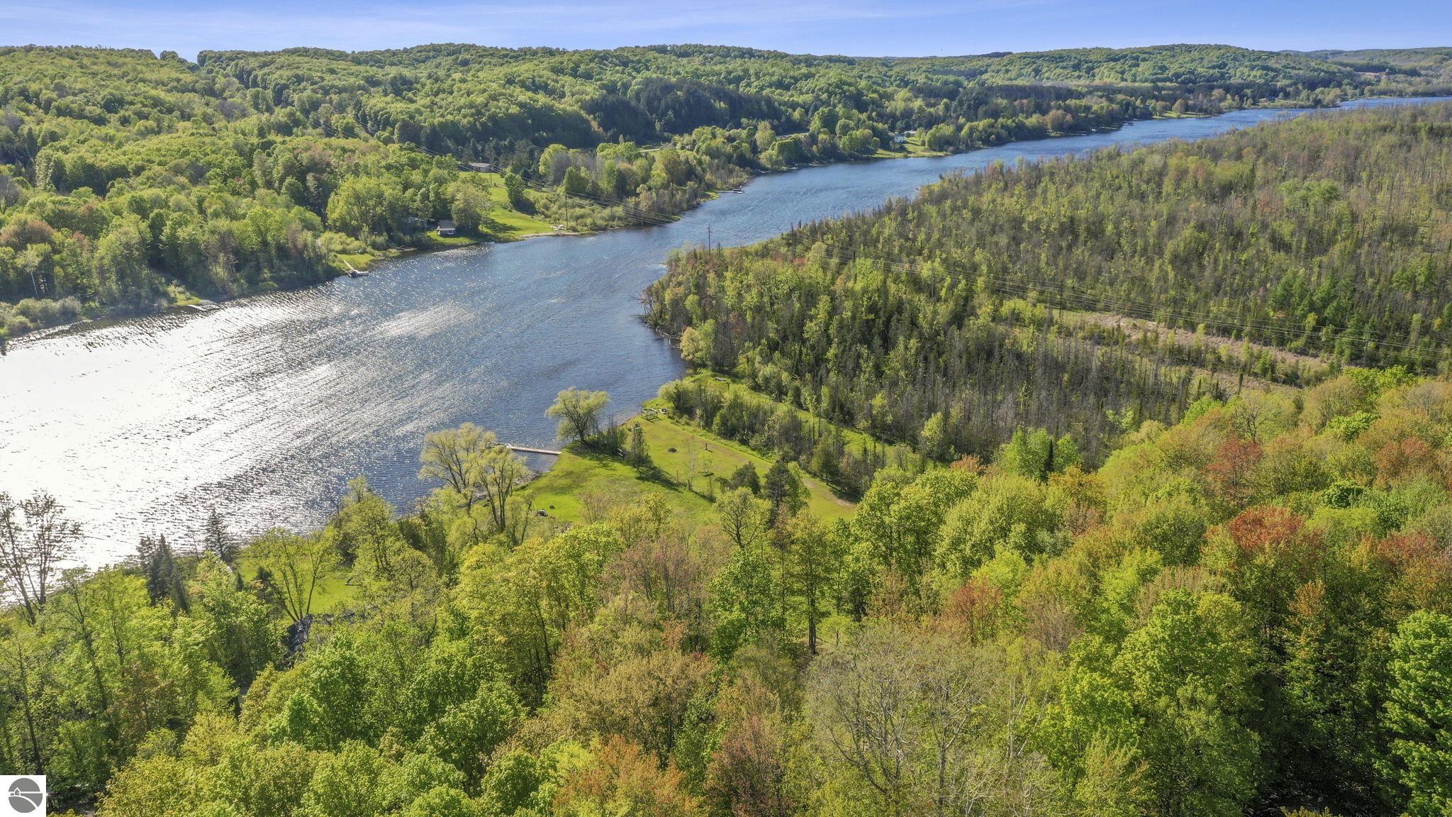 East Jordan, Michigan 49727, United States, 3 Bedrooms Bedrooms, ,2 BathroomsBathrooms,Residential,Active,139562