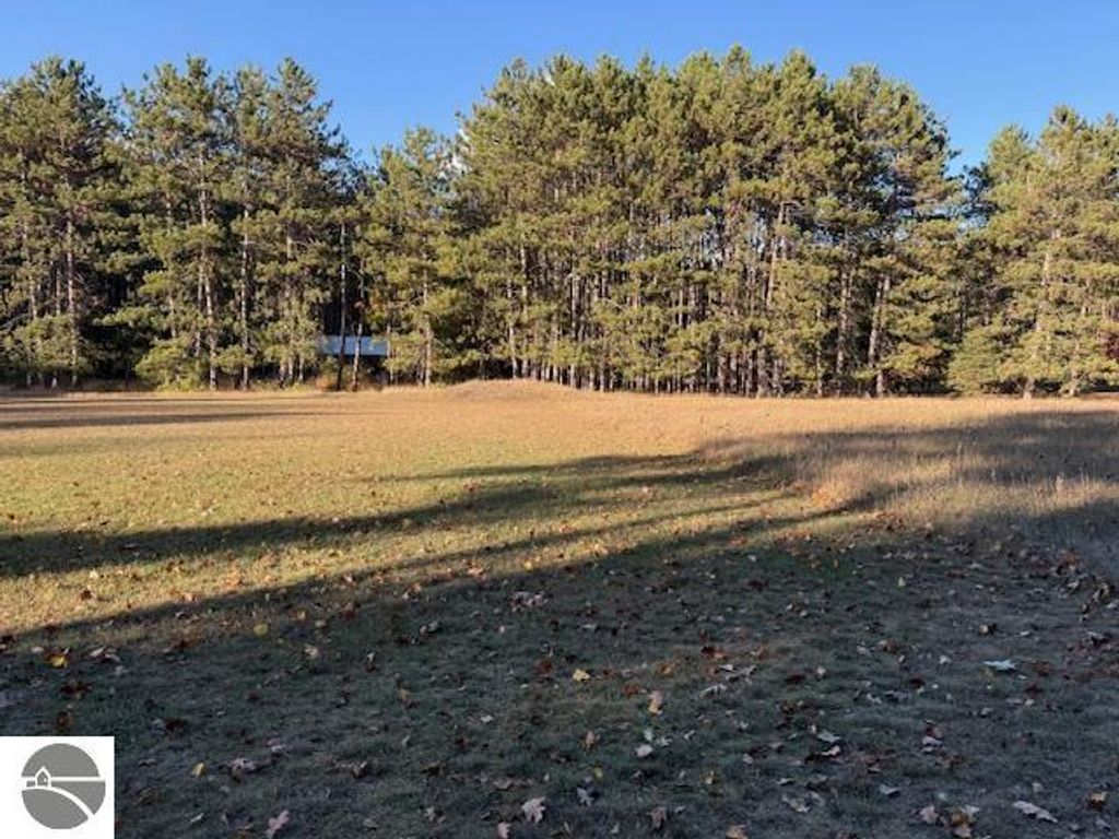 Photo of TBD Hiawatha Drive, Mt Pleasant, MI 48858 (MLS # 1939367)