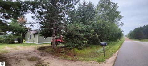 Tiny photo for 4464 E Wagner Road, Lake City, MI 49651 (MLS # 1940442)