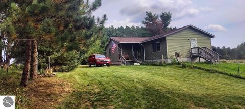 Tiny photo for 4464 E Wagner Road, Lake City, MI 49651 (MLS # 1940442)