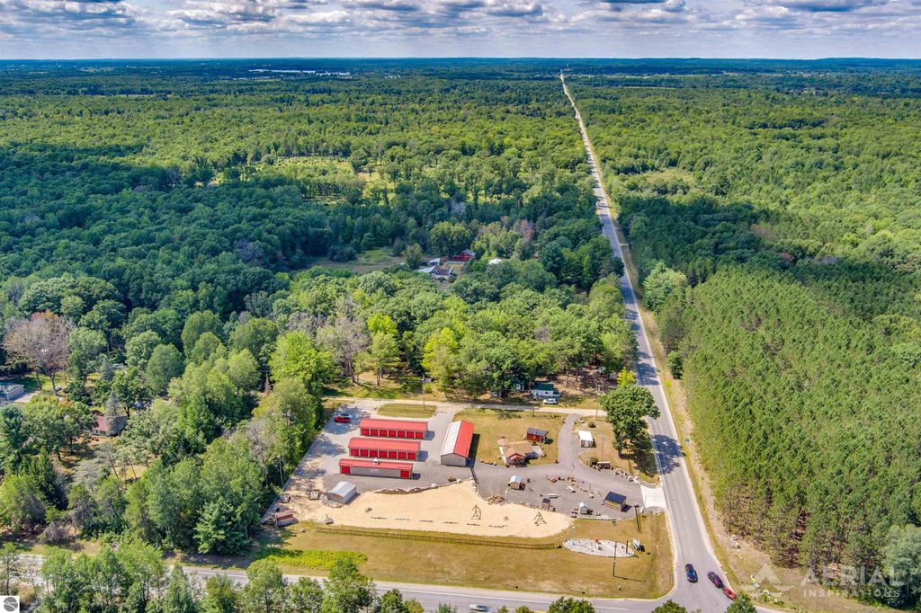 Photo of 29 Sugar River Road, Gladwin, MI 48624 (MLS # 1937913)