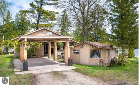 Tiny photo for 7811 Hillside Drive, Traverse City, MI 49685 (MLS # 1941152)