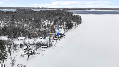 Tiny photo for 7811 Hillside Drive, Traverse City, MI 49685 (MLS # 1941152)