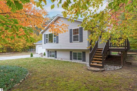 Tiny photo for 3188 Nimrod Road, Traverse City, MI 49685 (MLS # 1939814)