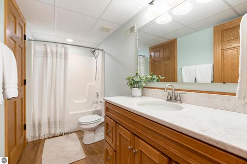 Tiny photo for 3188 Nimrod Road, Traverse City, MI 49685 (MLS # 1939814)