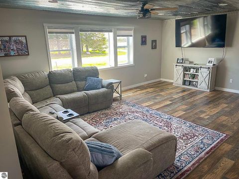 Tiny photo for 7557 Loop Road, Posen, MI 49776 (MLS # 1941188)