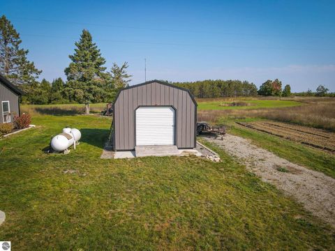 Tiny photo for 7557 Loop Road, Posen, MI 49776 (MLS # 1941188)