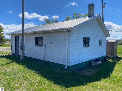Tiny photo for 7557 Loop Road, Posen, MI 49776 (MLS # 1941188)