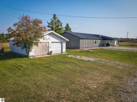 Tiny photo for 7557 Loop Road, Posen, MI 49776 (MLS # 1941188)