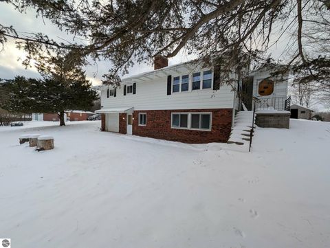 Tiny photo for 17527 110th Avenue, Evart, MI 49631 (MLS # 1941055)
