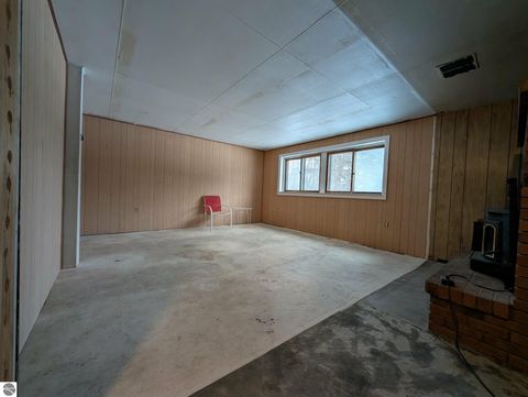 Tiny photo for 17527 110th Avenue, Evart, MI 49631 (MLS # 1941055)