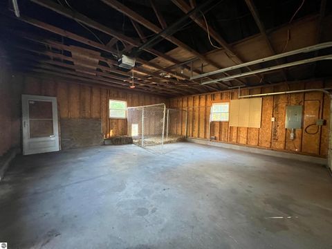 Tiny photo for 7556 210th Avenue, Reed City, MI 49677 (MLS # 1939393)
