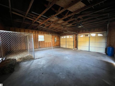 Tiny photo for 7556 210th Avenue, Reed City, MI 49677 (MLS # 1939393)