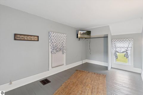 Tiny photo for 3515 N Bliss Road, Alma, MI 48801 (MLS # 1939469)