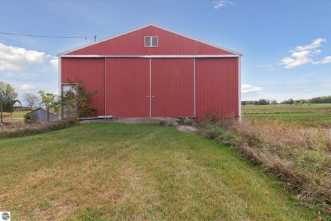 Tiny photo for 3515 N Bliss Road, Alma, MI 48801 (MLS # 1939469)