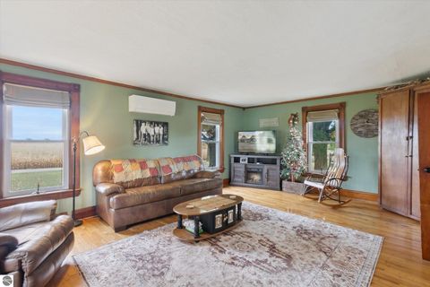 Tiny photo for 3515 N Bliss Road, Alma, MI 48801 (MLS # 1939469)