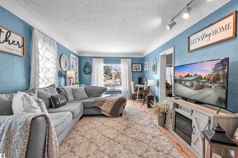 Tiny photo for 907 Chestnut Street, Cadillac, MI 49601 (MLS # 1940932)