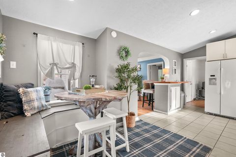 Tiny photo for 907 Chestnut Street, Cadillac, MI 49601 (MLS # 1940932)