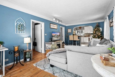 Tiny photo for 907 Chestnut Street, Cadillac, MI 49601 (MLS # 1940932)