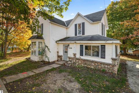 Tiny photo for 226 S Gladwin Street, Lake City, MI 49651 (MLS # 1940174)