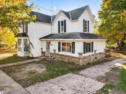 Tiny photo for 226 S Gladwin Street, Lake City, MI 49651 (MLS # 1940174)