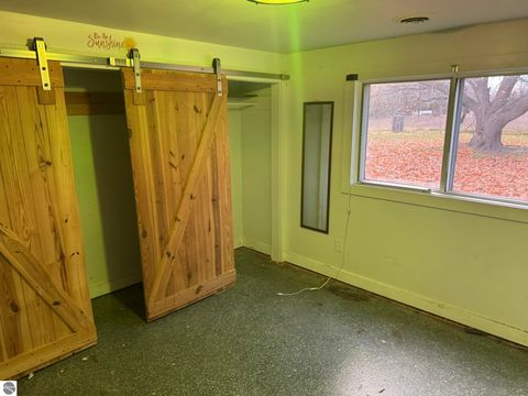 Tiny photo for 2827 N Luce Road, Alma, MI 48801 (MLS # 1941071)