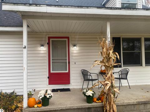 Tiny photo for 12134 Jonathon Drive, Rapid City, MI 49676 (MLS # 1939201)