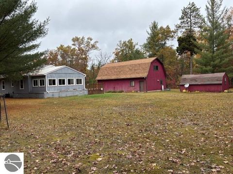 Tiny photo for 6122 Sabin Street, Hale, MI 48739 (MLS # 1939803)