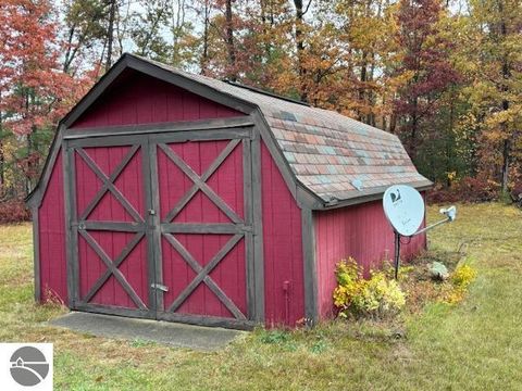 Tiny photo for 6122 Sabin Street, Hale, MI 48739 (MLS # 1939803)