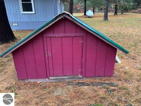 Tiny photo for 6122 Sabin Street, Hale, MI 48739 (MLS # 1939803)