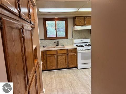 Tiny photo for 6122 Sabin Street, Hale, MI 48739 (MLS # 1939803)